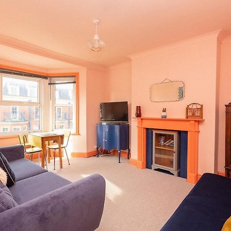 Appartamento Funky Flat In Margate'S Westbrook Bay Esterno foto