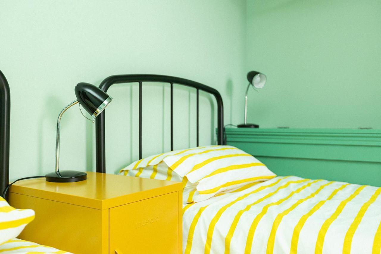 Appartamento Funky Flat In Margate'S Westbrook Bay Esterno foto